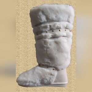 JustFab Fuzzies Boot